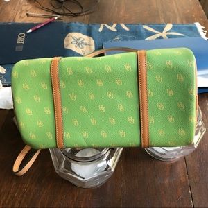 Dooney & Bourke small purse